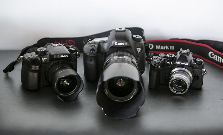 Perbedaan Kamera DSLR dan Mirrorless