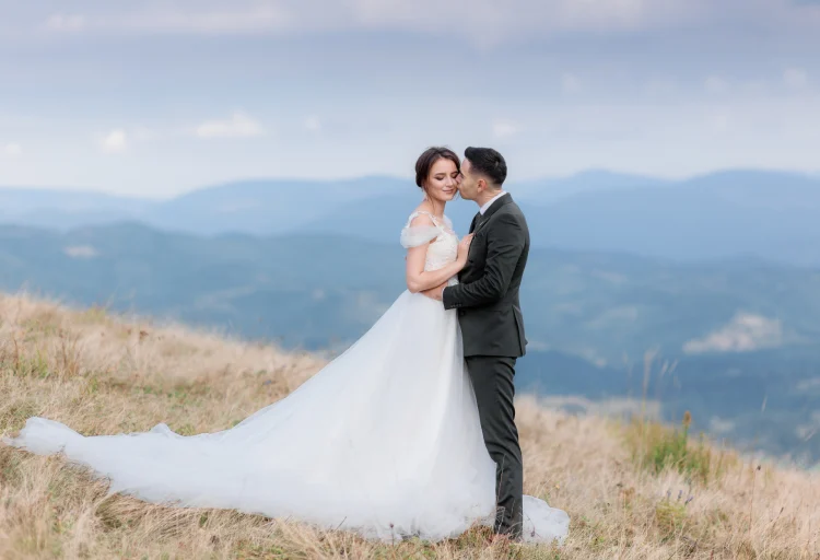 Alasan Kenapa Harus Sewa Fotografer Wedding Profesional